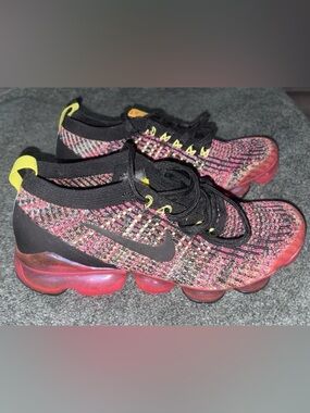 Nike Air VaporMax Flyknit 3 Black Pink Blast (Women's)